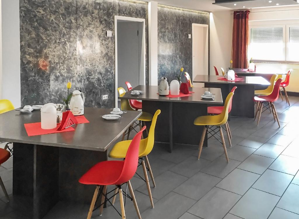 Inwest Hotel Garni Crailsheim Eksteriør billede
